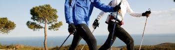 Nordic Walking y bienestar en invierno: cómo la fisioterapia potencia tu salud en las rutas de Calvià