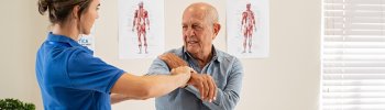 Osteopatía Estructural y Problemas Articulares: Restaurando el Equilibrio y la Función Articular