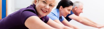 ¿Cuál es el objetivo de la fisioterapia en el adulto mayor?