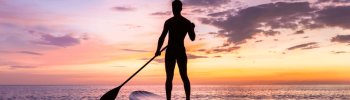 Cómo evitar lesiones de espalda al practicar paddle surf en Palma